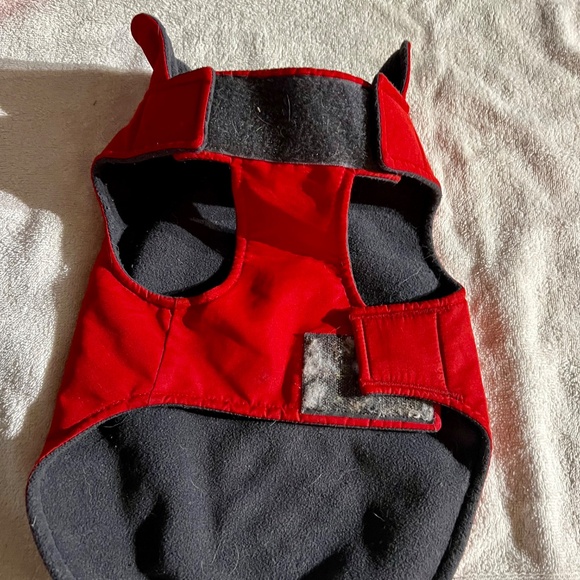 RC Pets Waterproof Jacket - Picture 3 of 3